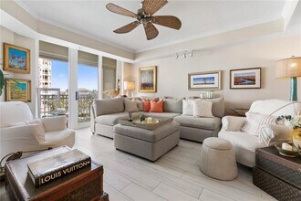 200 Ocean Crest Dr in Palm Coast, FL - Building Photo - Building Photo