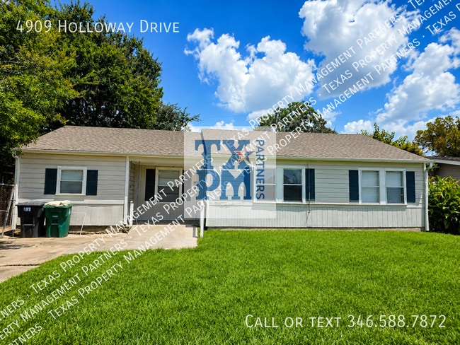 property at 4909 Holloway Dr