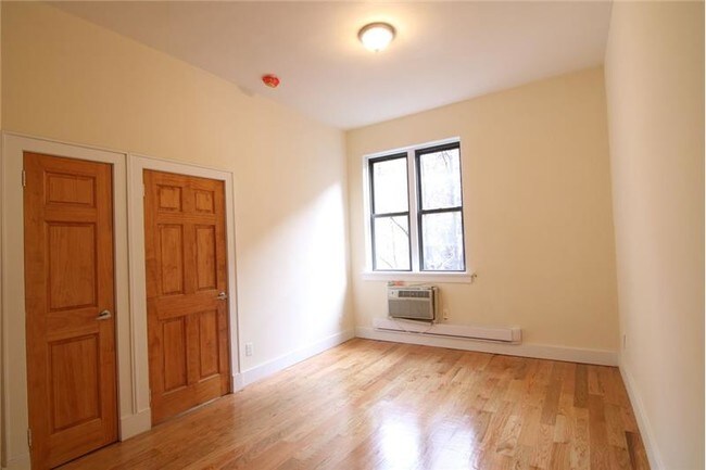 286 W End Ave-Unit -3B in New York, NY - Building Photo - Building Photo
