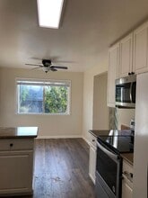 7150 Rainbow Dr, Unit #35 in San Jose, CA - Foto de edificio - Building Photo