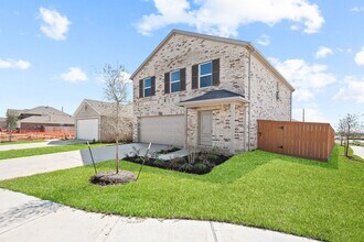 1102 Rustic Willow Dr in Beasley, TX - Building Photo - Building Photo