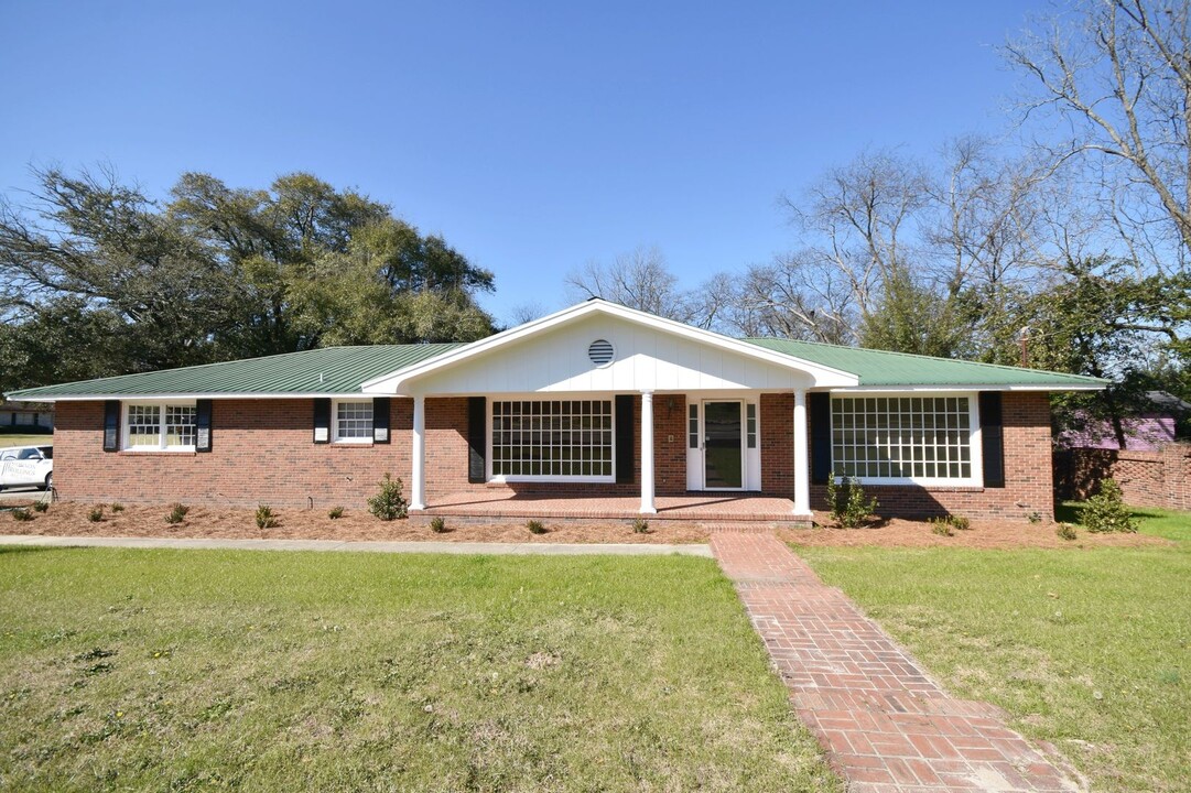 93 Elizabeth Ave in North Augusta, SC - Building Photo