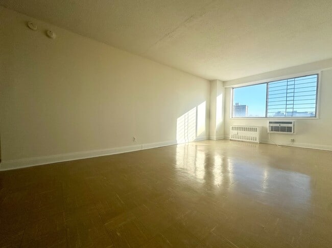 property at 40 E Sidney Ave