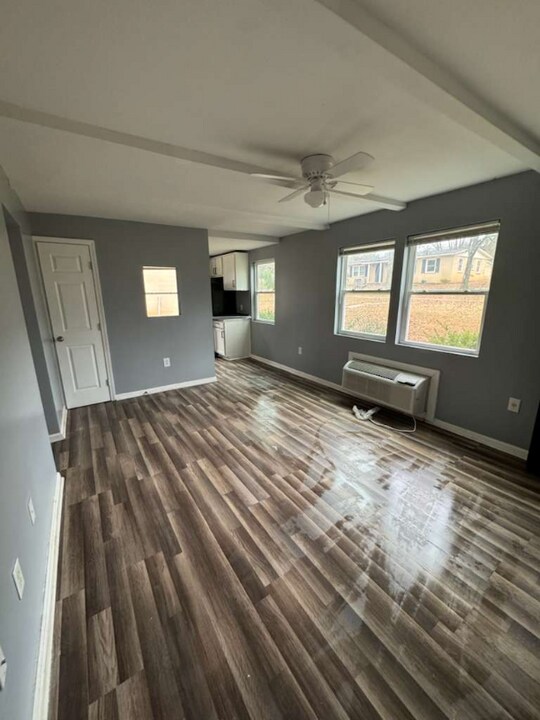 201 Chandler Dr in Gaffney, SC - Building Photo