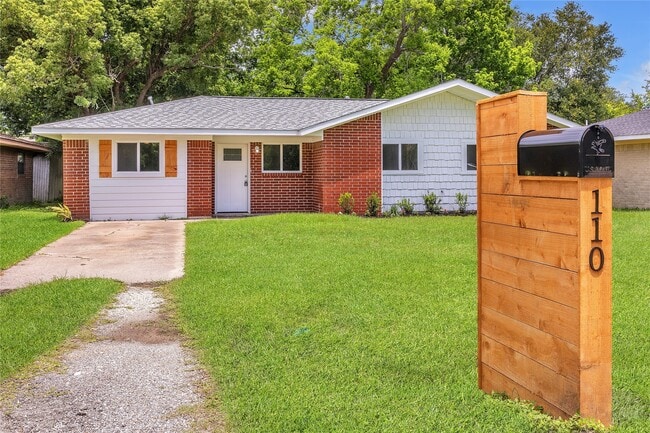 property at 110 Prune St