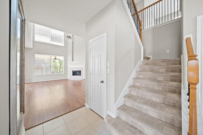 18907 Dural Dr in Houston, TX - Building Photo - Building Photo