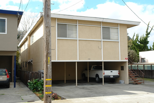 632 Stannage Ave in Albany, CA - Foto de edificio - Building Photo