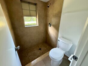 3431 Helena Dr in Lake Worth Beach, FL - Building Photo - Building Photo