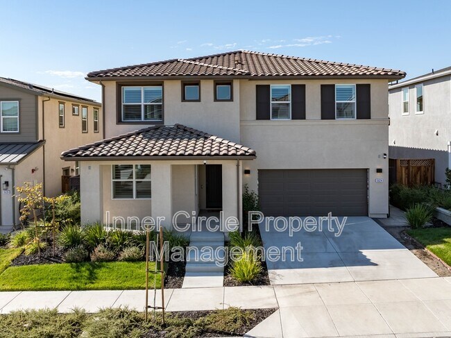 property at 5624 Sierra Trail Way