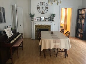 316 S Grove Ave, Unit 2 in Oak Park, IL - Building Photo - Building Photo