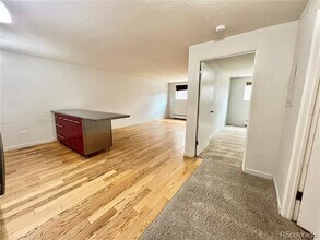75 Emerson St in Denver, CO - Building Photo - Building Photo