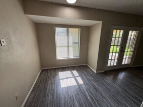 2908 Kline Ave in Lubbock, TX - Foto de edificio - Building Photo