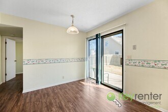 3270 N Longfellow St in Wichita, KS - Foto de edificio - Building Photo