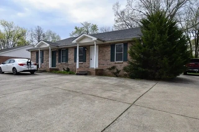 178 Hadley Dr, Unit B in Clarksville, TN - Foto de edificio