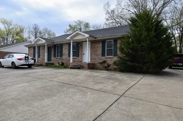 178 Hadley Dr, Unit B