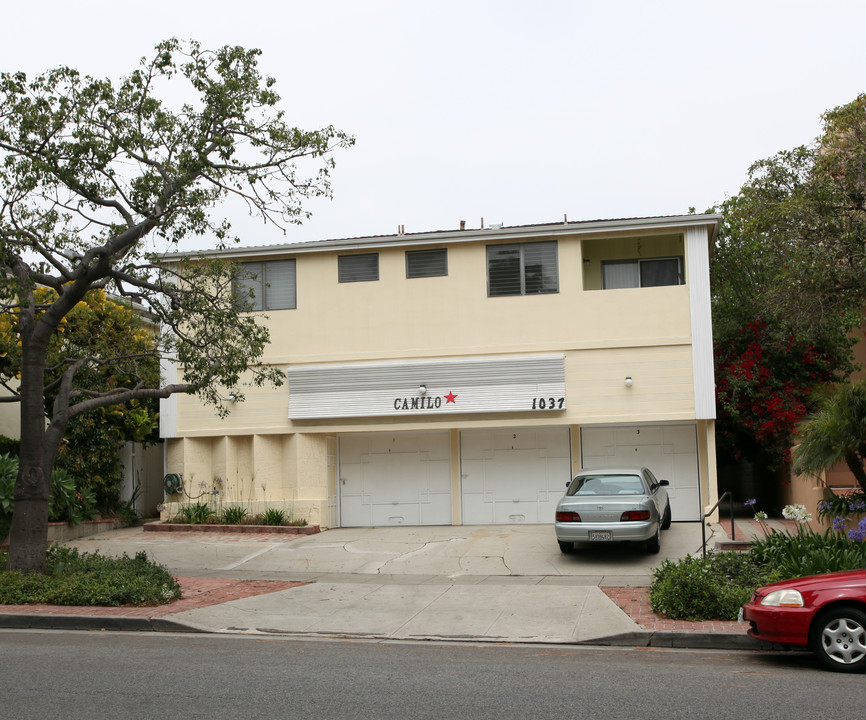 1037 11th St in Santa Monica, CA - Building Photo