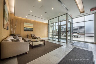 601 Albany St in Boston, MA - Building Photo - Building Photo
