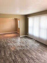 2509 E 23rd St in Farmington, NM - Building Photo - Building Photo