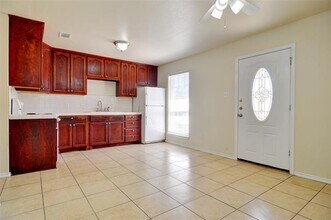 3310 NW 26th St in Fort Worth, TX - Building Photo - Building Photo