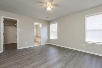 11 Foxgrove Ln in Sherwood, AR - Building Photo - Building Photo