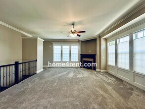 15554 S Hillside St in Olathe, KS - Building Photo - Building Photo