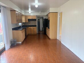 12508 Canfield Ln in Bowie, MD - Foto de edificio - Building Photo