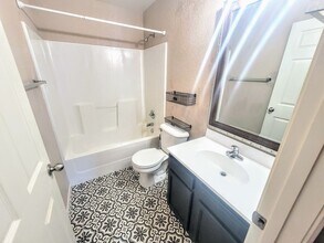 21084 Homer-Unit -21084 Homer Unit B in St. Robert, MO - Building Photo - Building Photo