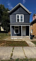 3666 Glenway Ave in Cincinnati, OH - Building Photo