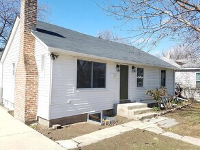 307 S Cleveland St, Unit A in Boise, ID - Building Photo - Building Photo
