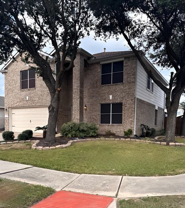 21202 Pinewalk Brook Ln in Spring, TX - Building Photo