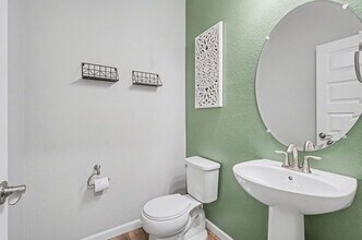 27744 E Indore Dr in Aurora, CO - Building Photo - Building Photo