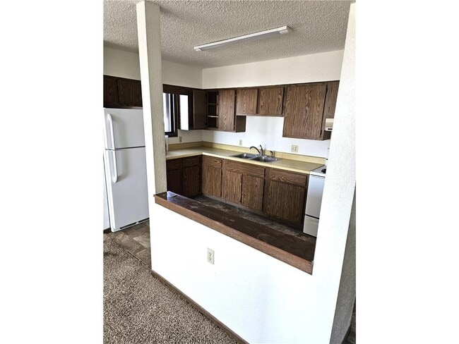 110 1st St N in Hoffman, MN - Building Photo - Building Photo