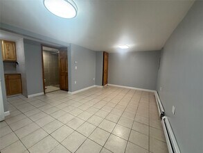 337 1/2 Riverside Dr in Johnson City, NY - Building Photo - Building Photo