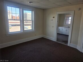 534 Cleveland Ave SW in Canton, OH - Building Photo - Building Photo