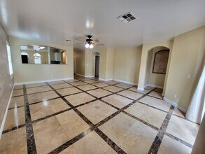6629 S 18th Dr in Phoenix, AZ - Building Photo - Building Photo
