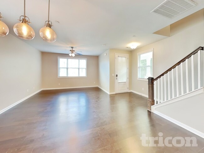 319 Imperial Ct in Pleasant View, TN - Building Photo - Building Photo