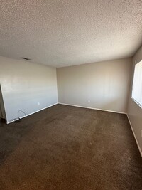 334 S Archdale Dr, Unit 3 in Pueblo West, CO - Building Photo - Building Photo