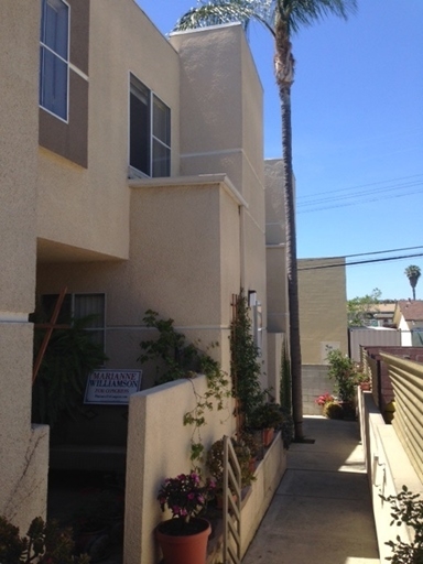 1037 Bay St in Santa Monica, CA - Building Photo - Building Photo