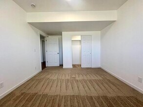 6638 Highland Point Way in West Jordan, UT - Building Photo - Building Photo