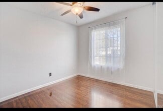 89 Chipman Ln, Unit Room 1 in Suisun City, CA - Building Photo - Building Photo
