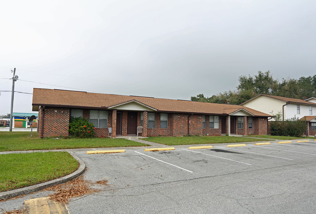 Orangemont Village Apartments in Lake Wales, FL - Building Photo - Building Photo