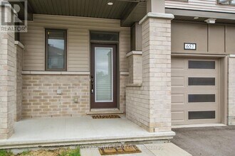 657 Allied Mews in Ottawa, ON - Building Photo - Building Photo