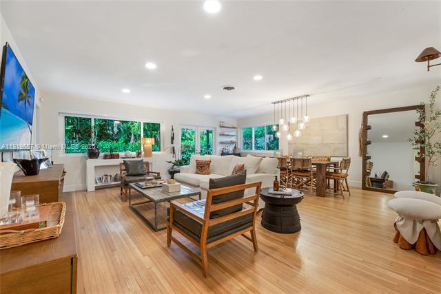 6612 San Vicente St in Coral Gables, FL - Building Photo - Building Photo