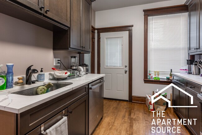 3516 N Lakewood Ave in Chicago, IL - Building Photo - Building Photo