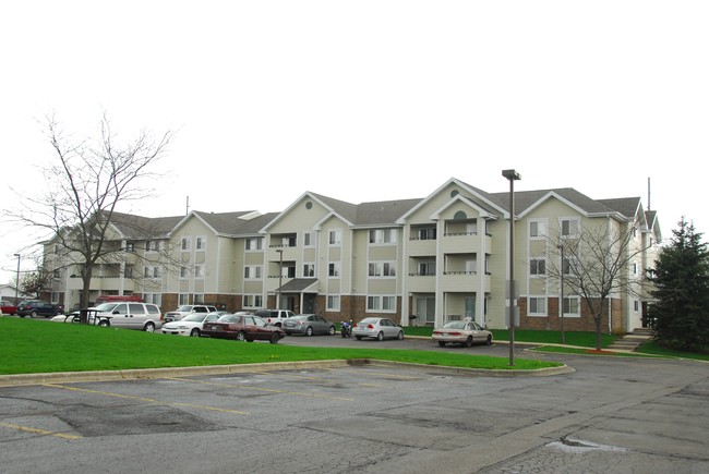 Rolling Prairie in Sun Prairie, WI - Foto de edificio - Building Photo