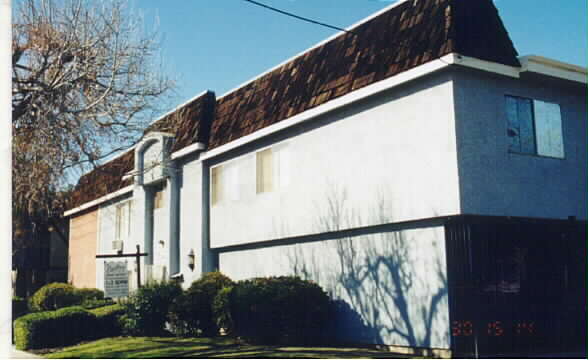 Bryant Street Apartments in Canoga Park, CA - Building Photo - Building Photo