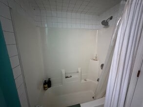 3145 W Augusta Blvd, Unit #2 in Chicago, IL - Foto de edificio - Building Photo