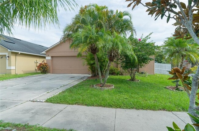 property at 7983 Elmstone Cir