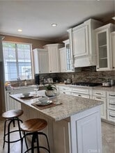 9136 Manzanar Ave in Downey, CA - Building Photo - Building Photo