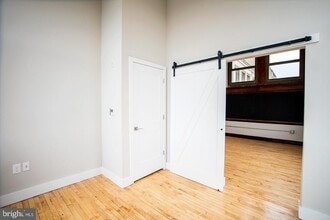 1300 S 19th St in Philadelphia, PA - Building Photo - Building Photo